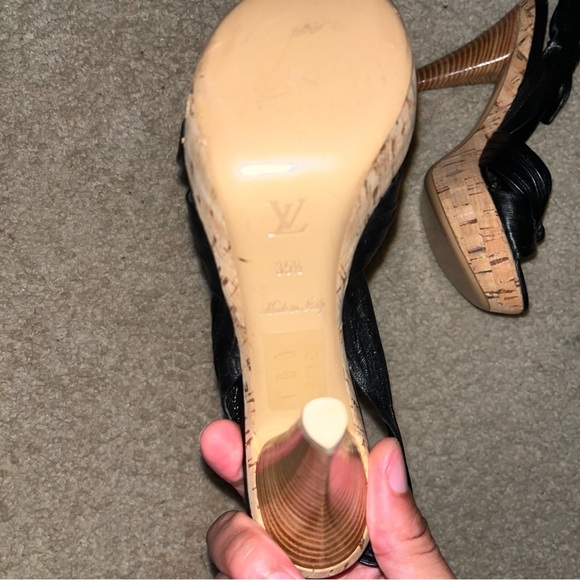 Louis Vuitton Pumps - Picture 4 of 4